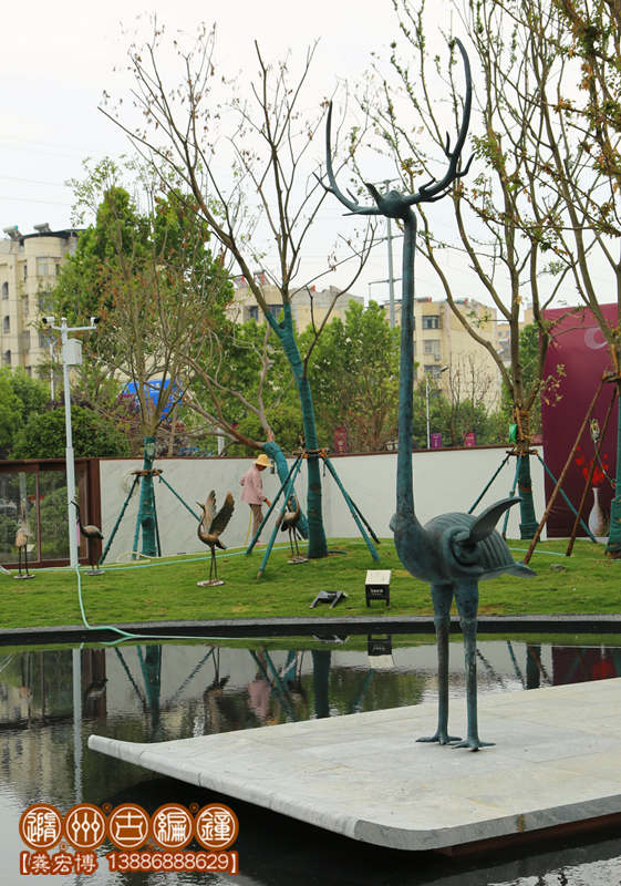 青銅古鎮(zhèn)文化雕塑